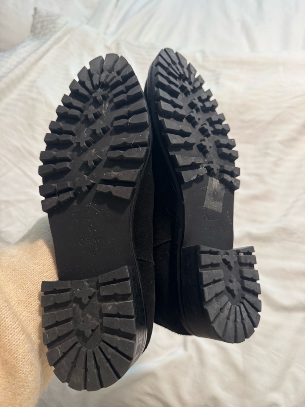 Quince Chelsea Boots 👢 Women’s 10 🖤Black Suede - Picture 6 of 6